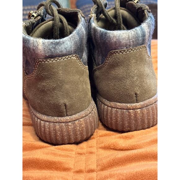 Clark Collection Bootie Boot Lace and Zipper Closure Green Size 5.5 - Picture 4 of 7